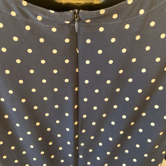 Navy White Polka Dot Anne Klein Dress Size 6 Short Sleeve Side Tie - Picture 6 of 9